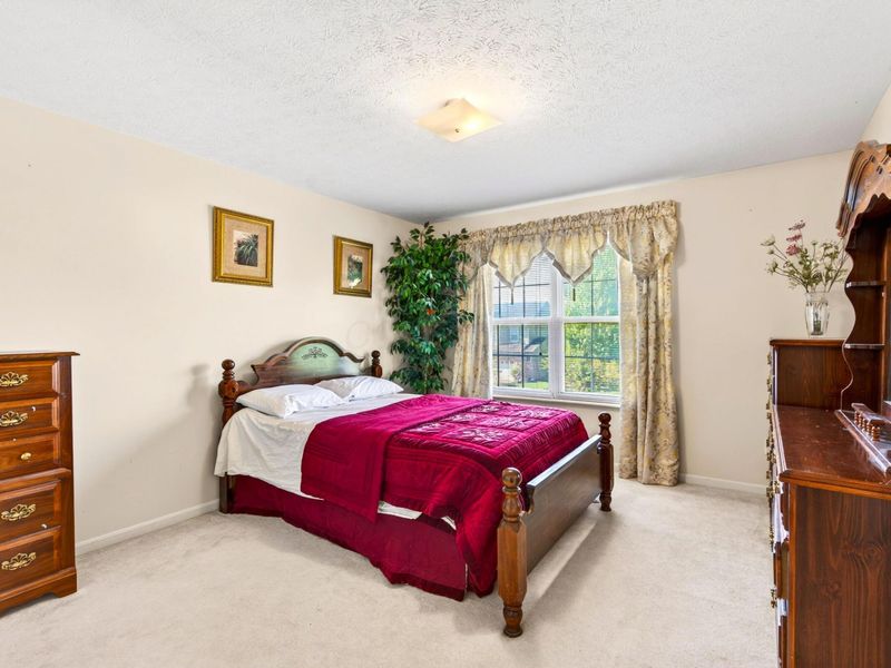 6520 Heritage Park Boulevard, Dayton, OH 45424 Photo 24