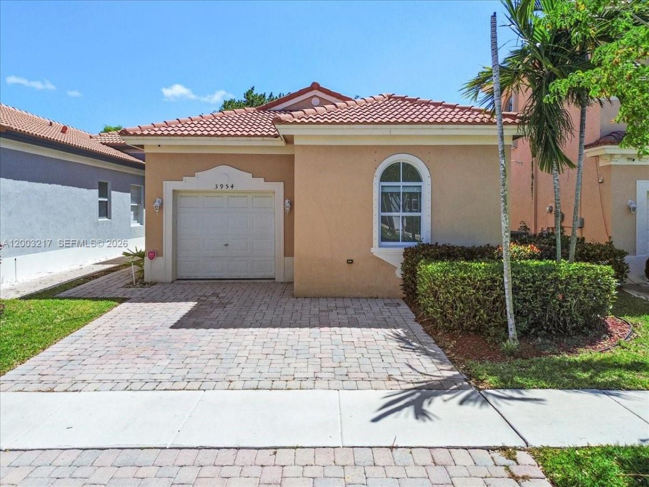3954 NE 13th Dr, Homestead, FL 33033 Photo