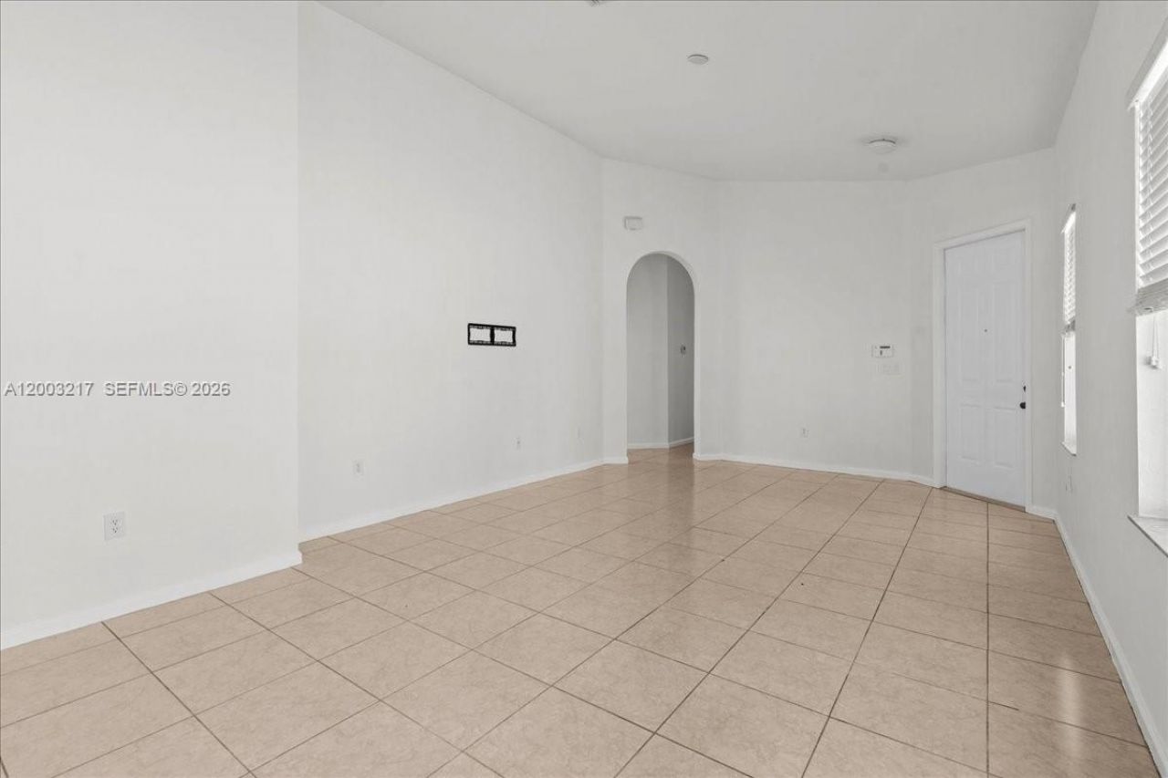 3954 NE 13th Dr, Homestead, FL 33033 Photo