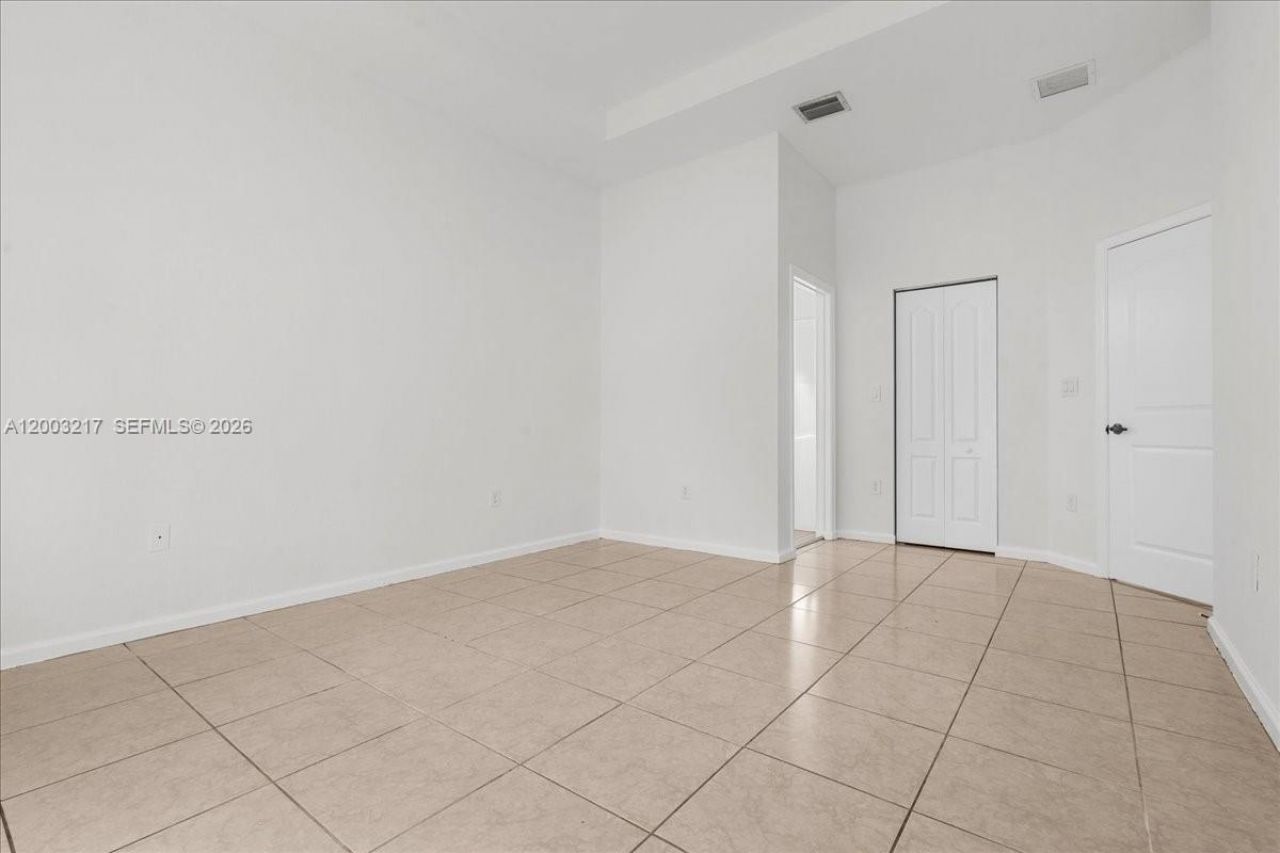 3954 NE 13th Dr, Homestead, FL 33033 Photo