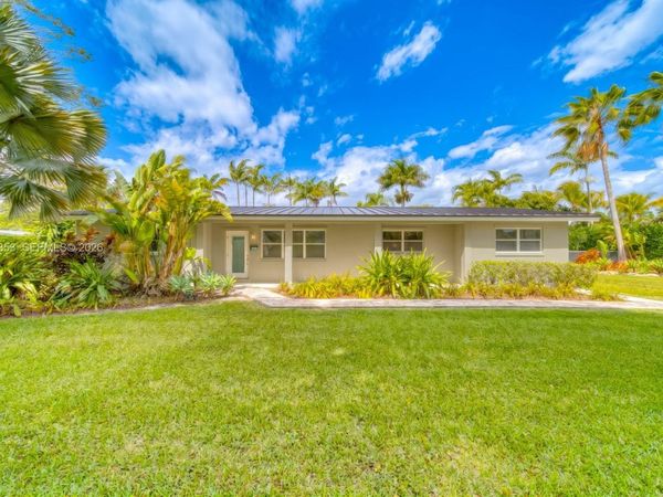 15730 SW 87th Ct, Palmetto Bay, FL 33157