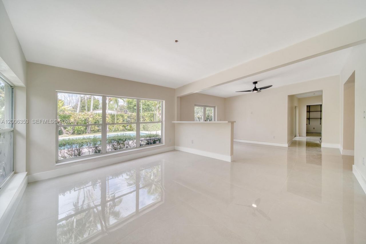 15730 SW 87th Ct, Palmetto Bay, FL 33157 Photo