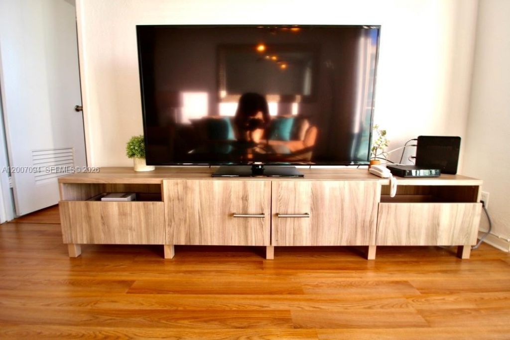 3901 S Ocean Dr, Unit 14P, Hollywood, FL 33019 Photo