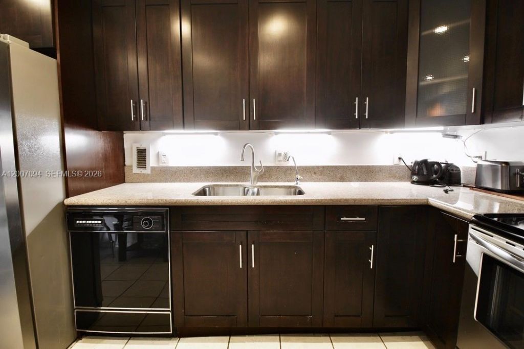 3901 S Ocean Dr, Unit 14P, Hollywood, FL 33019 Photo