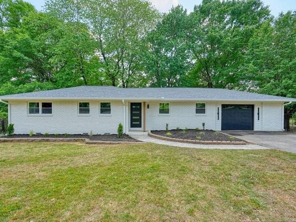 282 Mark Avenue , Marietta, GA 30066