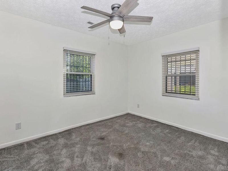 736 Oakleaf Drive, Dayton, OH 45417 Photo 16