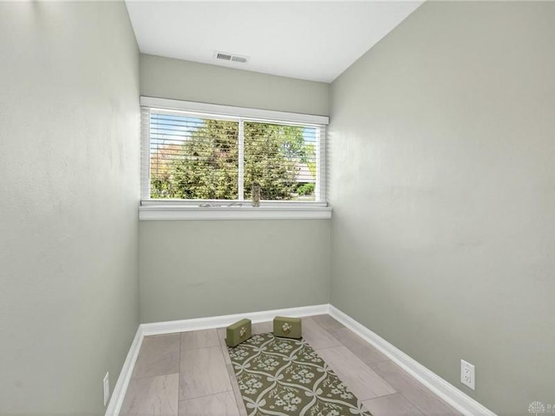 2700 Ridge Avenue, Dayton, OH 45414 Photo 13