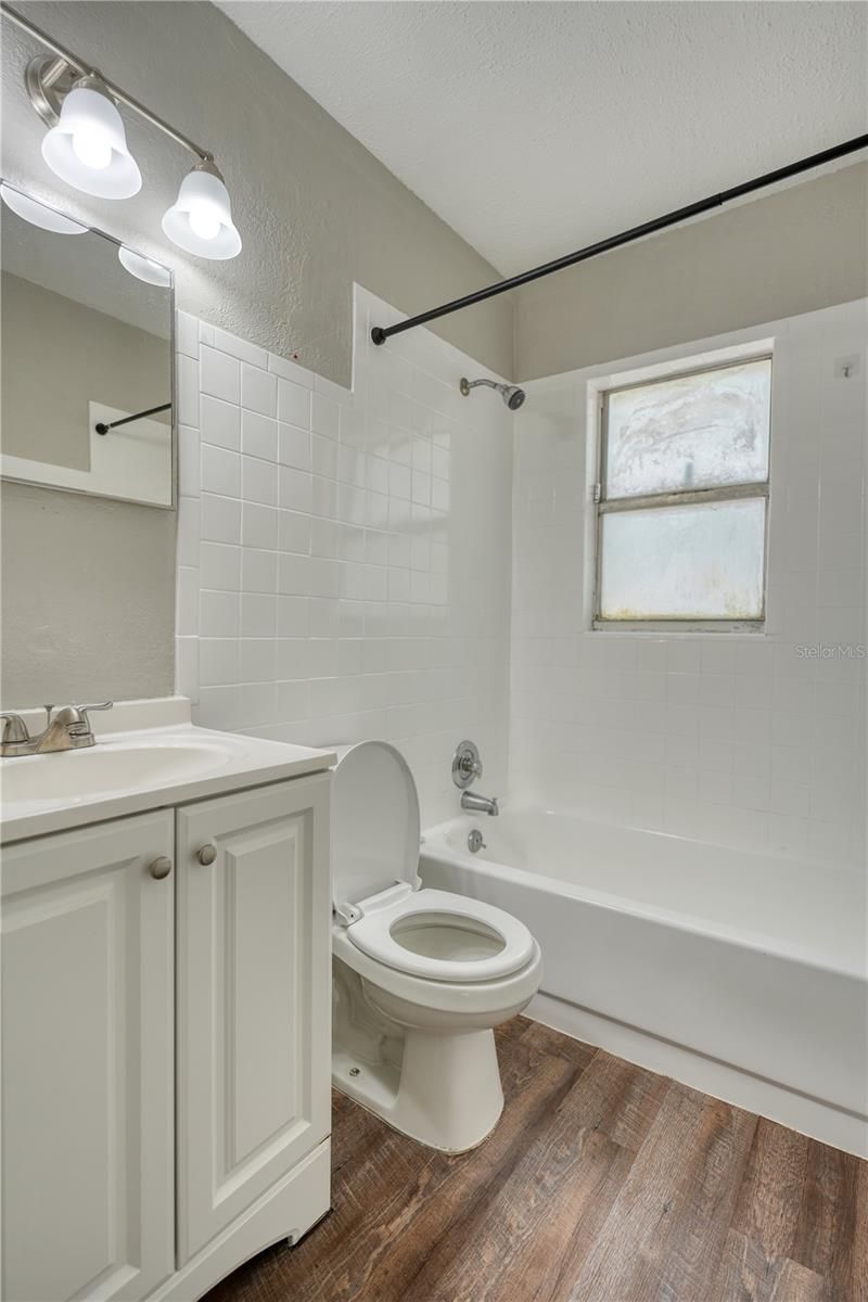8086 28th Avenue N, Saint Petersburg, FL 33710 Photo
