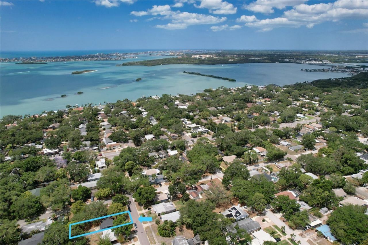 8086 28th Avenue N, Saint Petersburg, FL 33710 Photo
