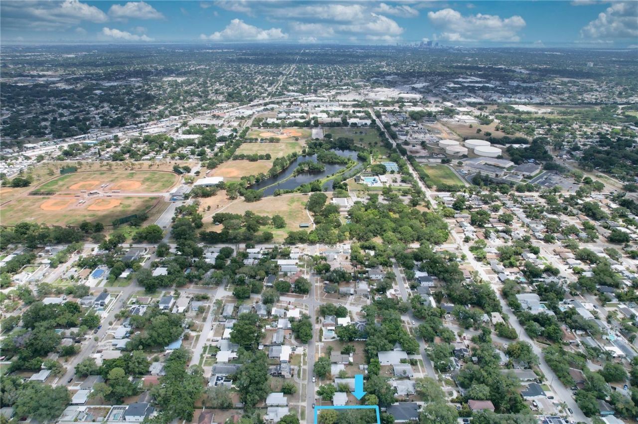 8086 28th Avenue N, Saint Petersburg, FL 33710 Photo