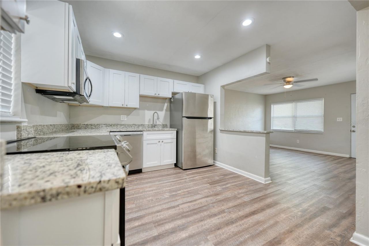 8086 28th Avenue N, Saint Petersburg, FL 33710 Photo