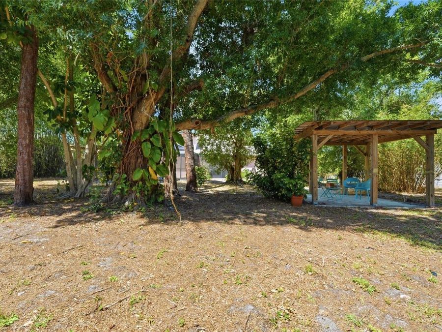 Property Image 46