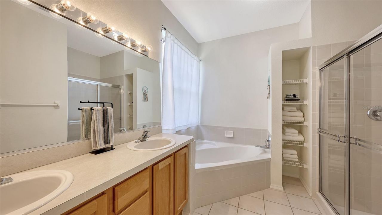 12228 Winding Woods Way, Lakewood Ranch, FL 34202 Photo