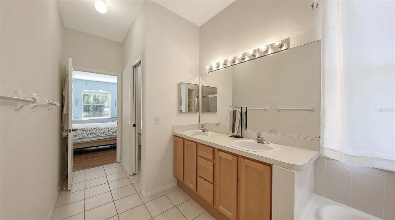 12228 Winding Woods Way, Lakewood Ranch, FL 34202 Photo