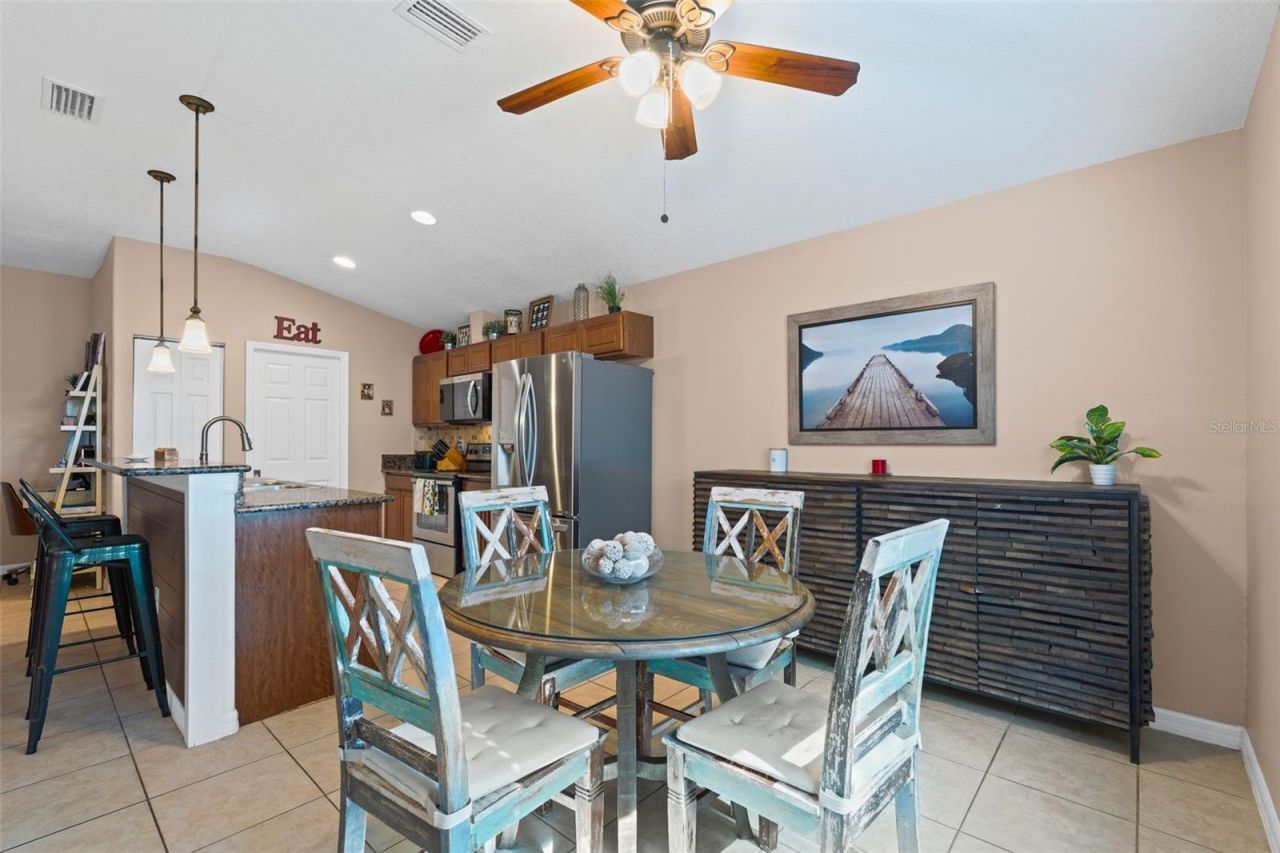 1111 38th Street W, Bradenton, FL 34205 Photo