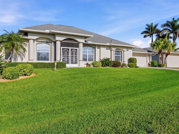 8050 TRACY CIRCLE , PORT CHARLOTTE, FL 33981