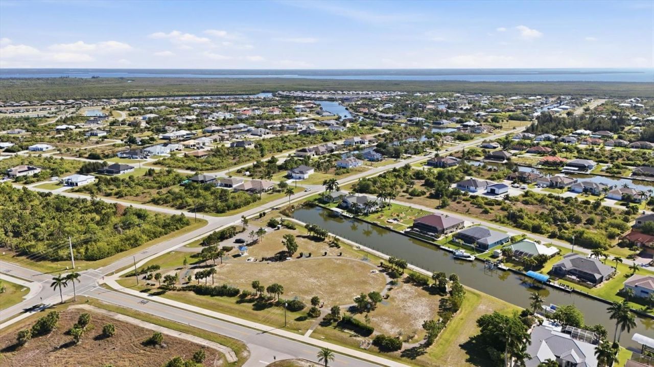 8050 Tracy Circle , Port Charlotte, FL 33981 Photo