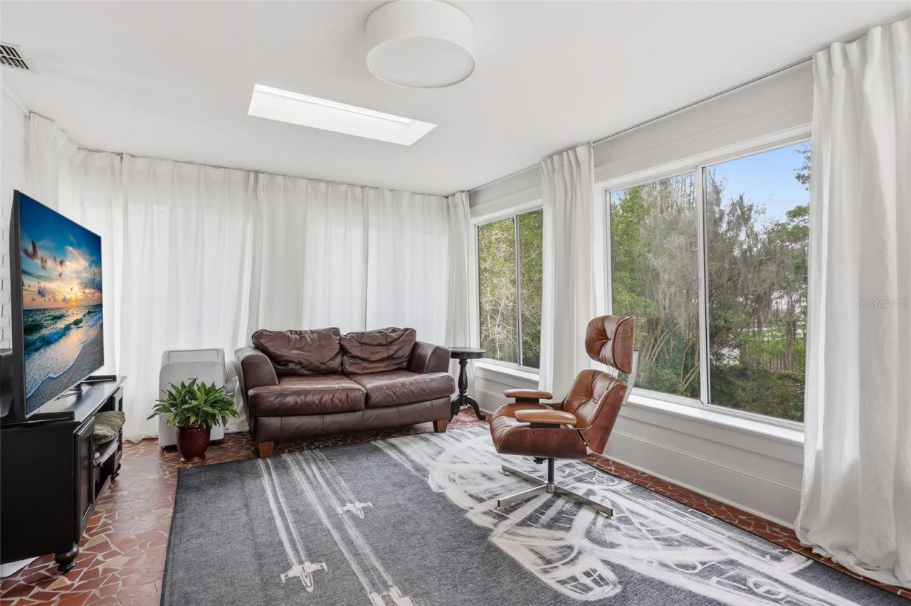 2150 NW 7th Lane, Gainesville, FL 32603 Photo