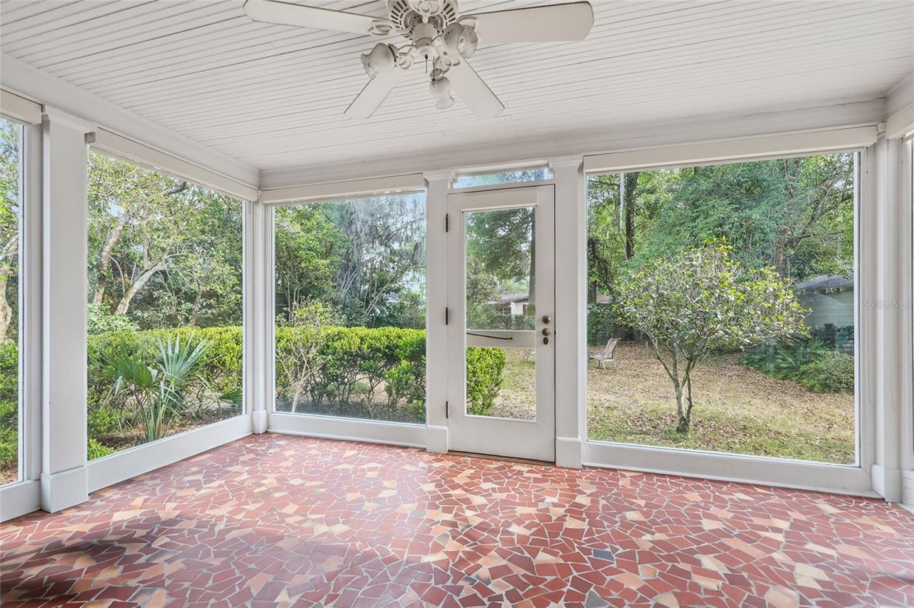 2150 NW 7th Lane, Gainesville, FL 32603 Photo