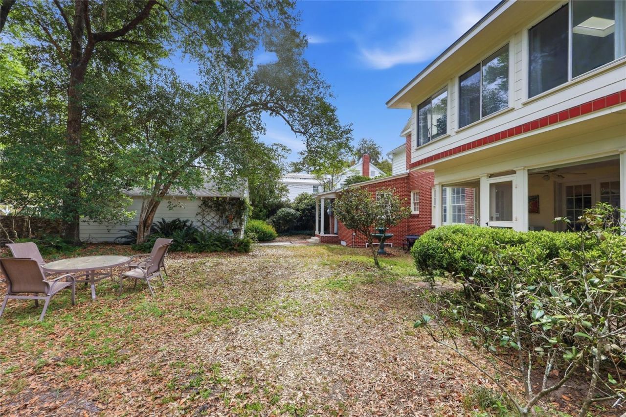 2150 NW 7th Lane, Gainesville, FL 32603 Photo