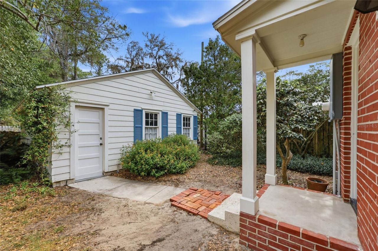 2150 NW 7th Lane, Gainesville, FL 32603 Photo