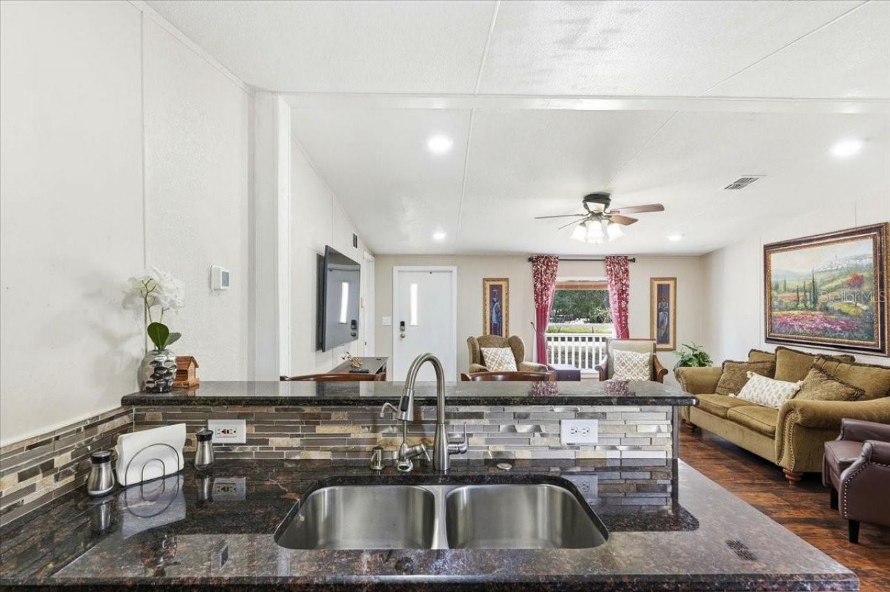 1020 98 W, Frostproof, FL 33843 Photo