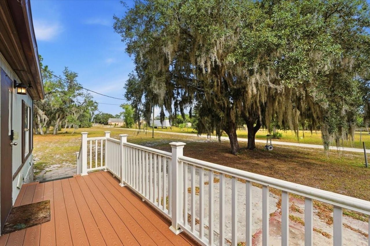 1020 98 W, Frostproof, FL 33843 Photo