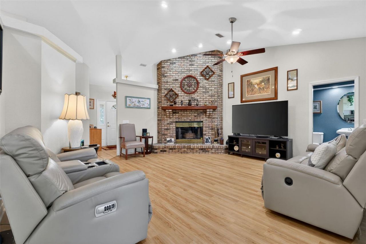 2533 Roslyn Lane, Lakeland, FL 33812 Photo
