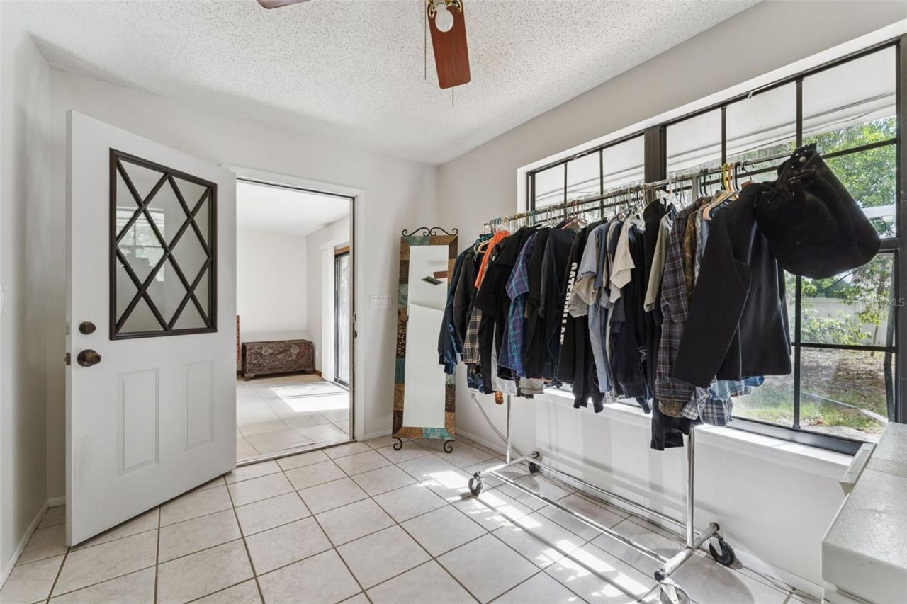 251 Avenue E, Chuluota, FL 32766 Photo