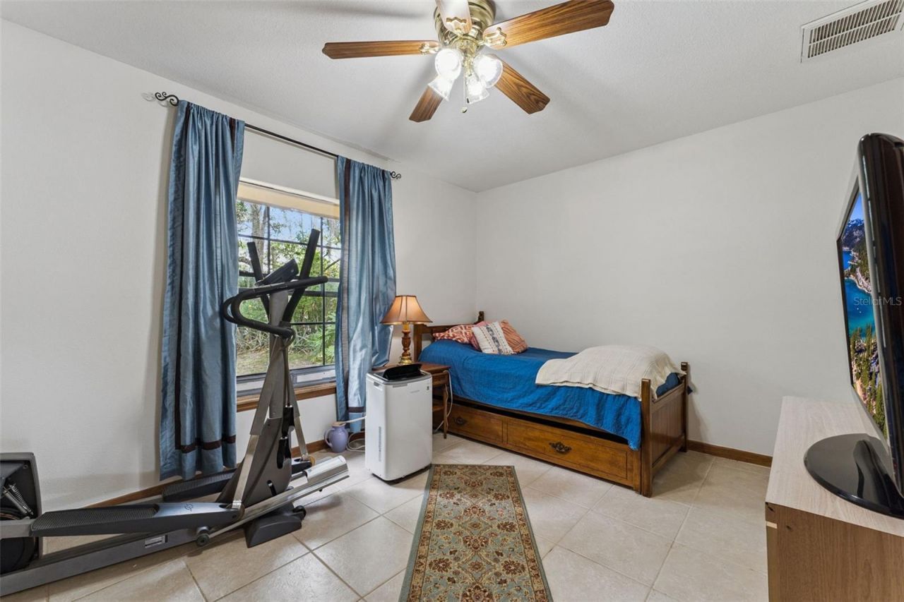 251 Avenue E, Chuluota, FL 32766 Photo