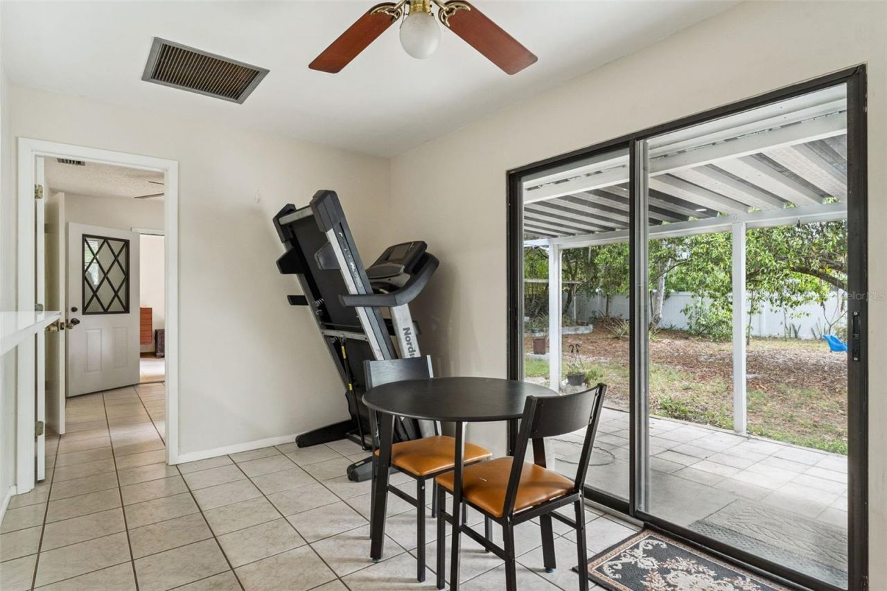 251 Avenue E, Chuluota, FL 32766 Photo