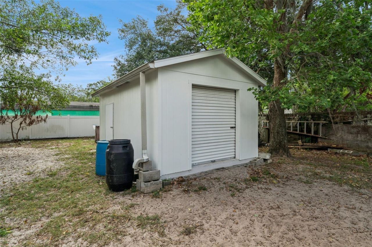 251 Avenue E, Chuluota, FL 32766 Photo
