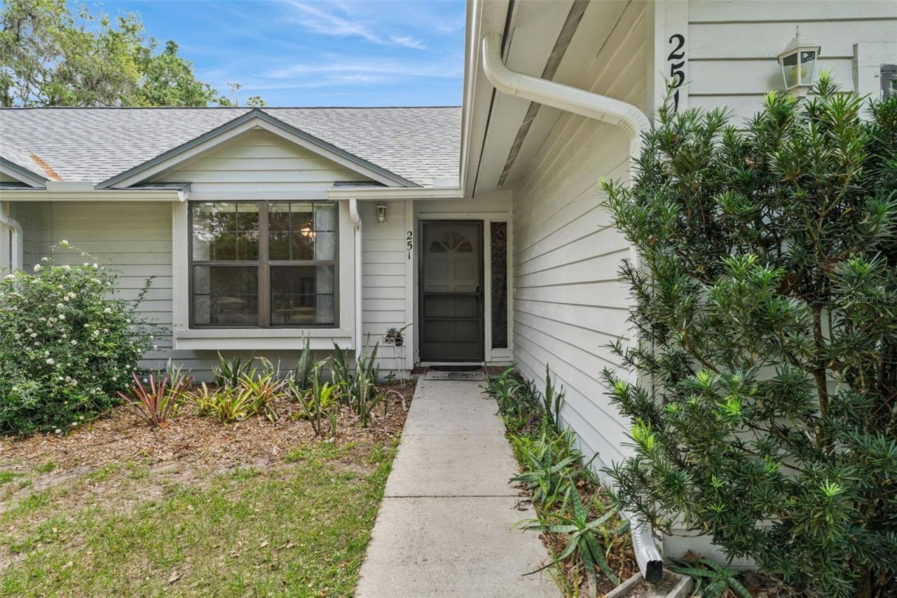 251 Avenue E, Chuluota, FL 32766 Photo