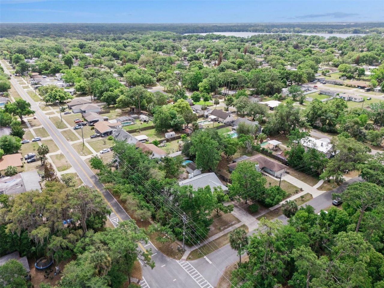 251 Avenue E, Chuluota, FL 32766 Photo
