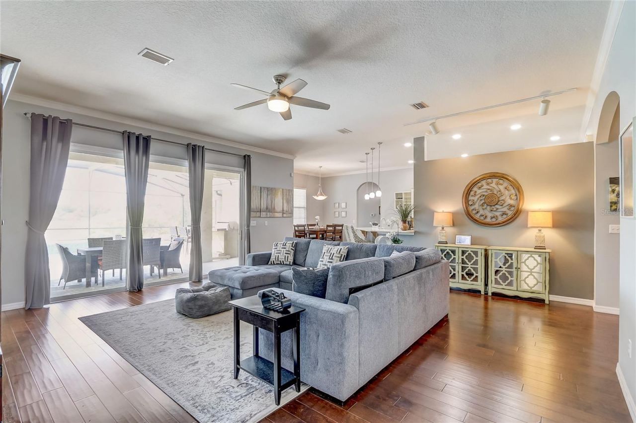 8314 Vintage Drive, Orlando, FL 32835 Photo