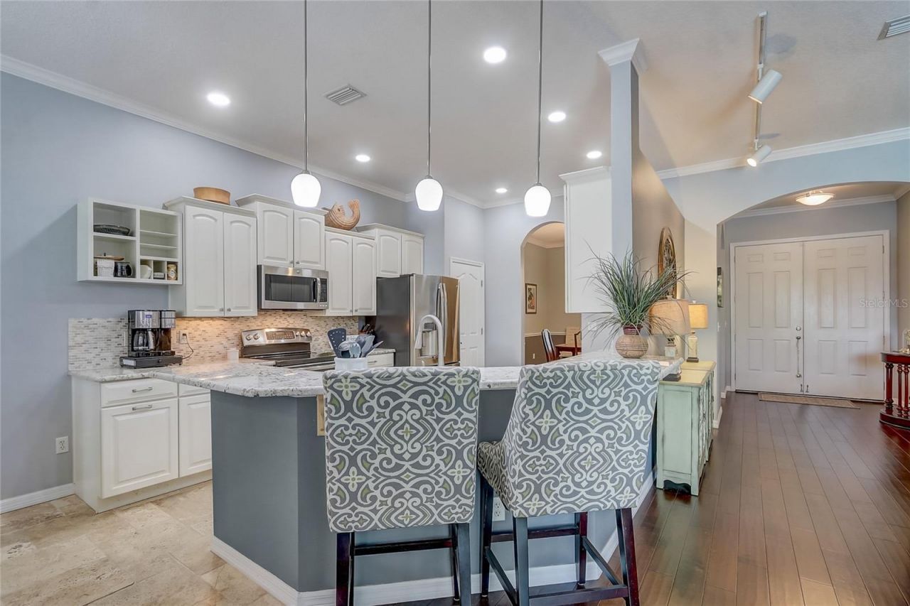 8314 Vintage Drive, Orlando, FL 32835 Photo