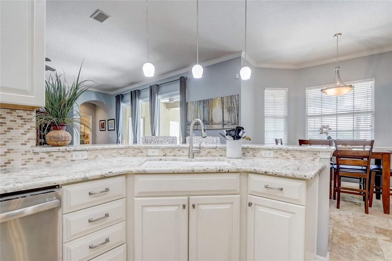 8314 Vintage Drive, Orlando, FL 32835 Photo