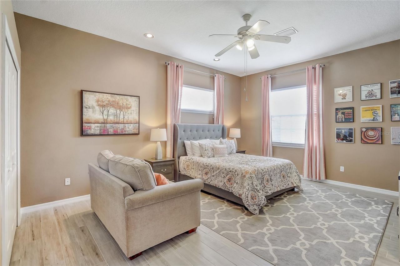 8314 Vintage Drive, Orlando, FL 32835 Photo