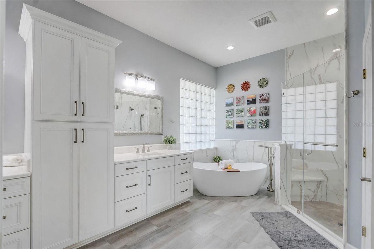 8314 Vintage Drive, Orlando, FL 32835 Photo