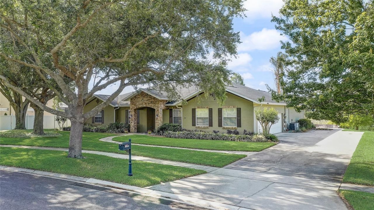 8314 Vintage Drive, Orlando, FL 32835 Photo