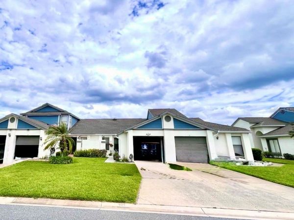 29 LAKEPOINTE CIRCLE , KISSIMMEE, FL 34743