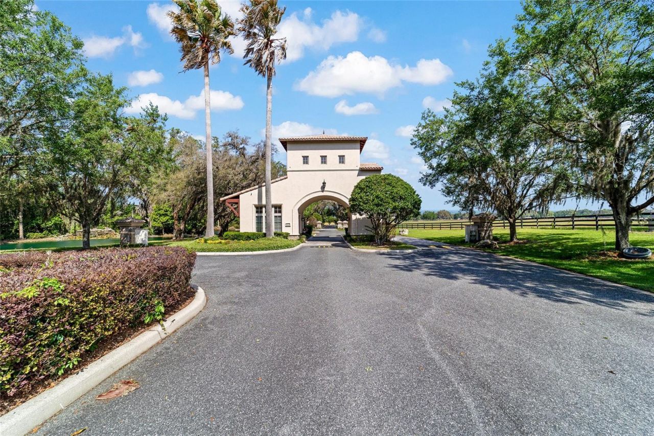 12902 SW 138th Loop, Dunnellon, FL 34432 Photo