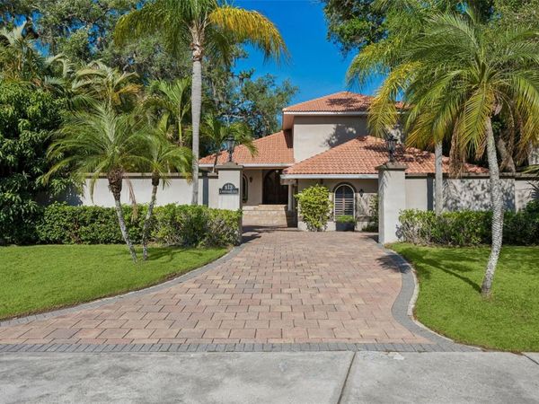 813 S WEST SHORE BOULEVARD , TAMPA, FL 33609