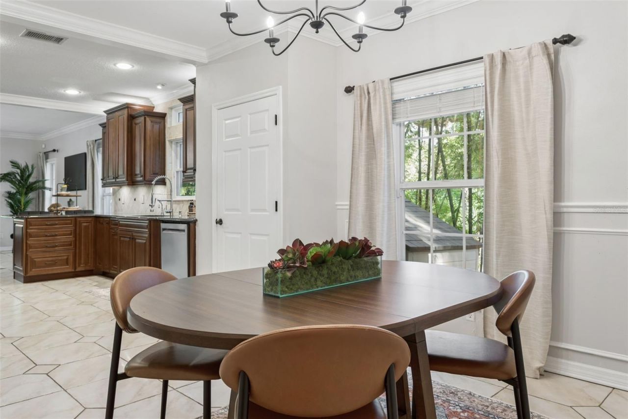 813 S West Shore Boulevard, Tampa, FL 33609 Photo