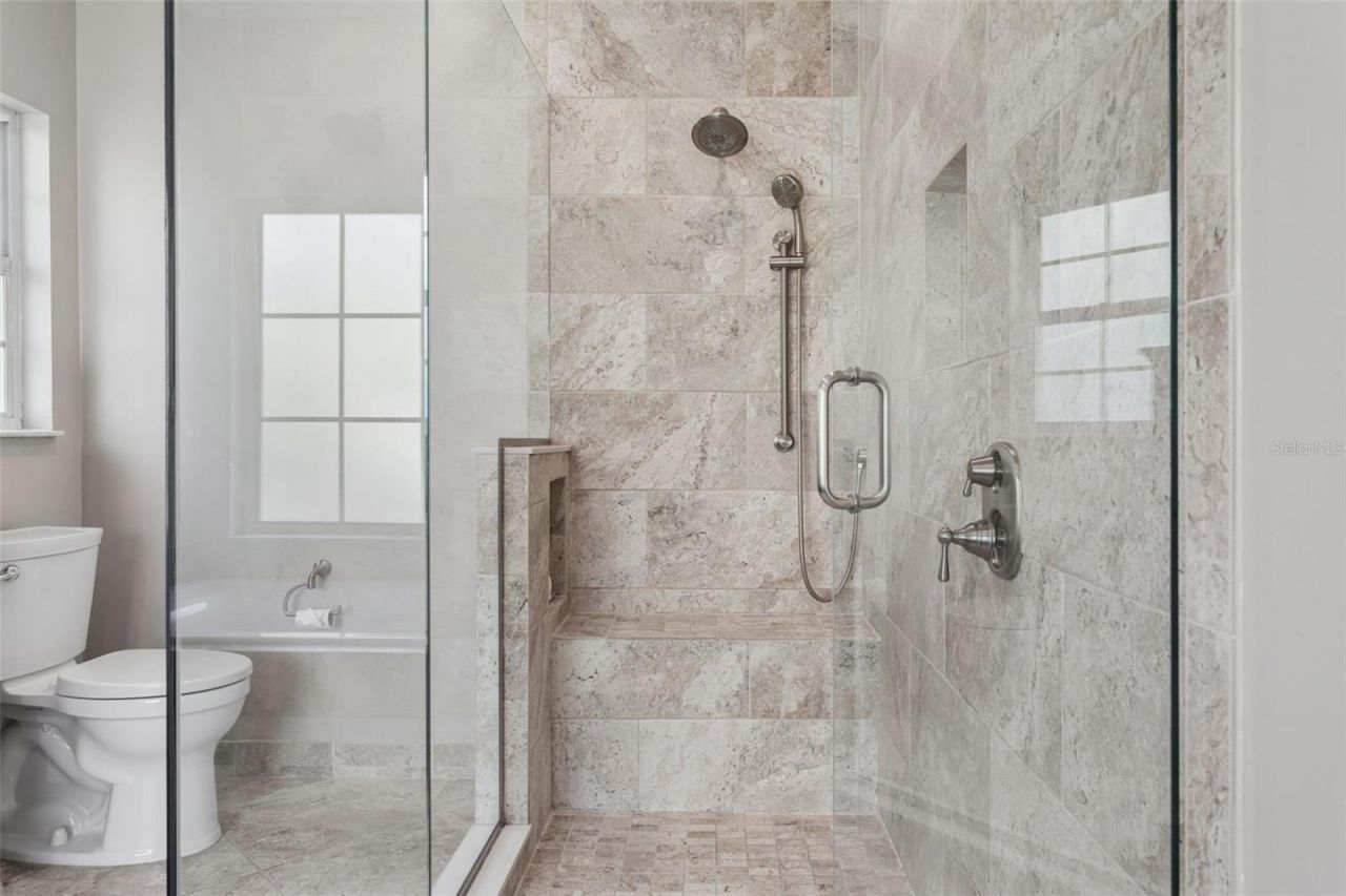 813 S West Shore Boulevard, Tampa, FL 33609 Photo