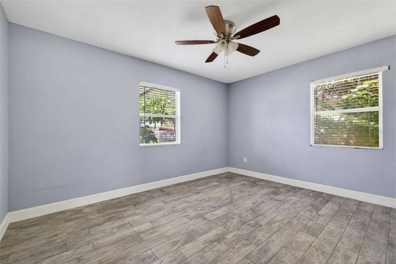 734 40th Avenue Ne, Saint Petersburg, FL 33703 Photo
