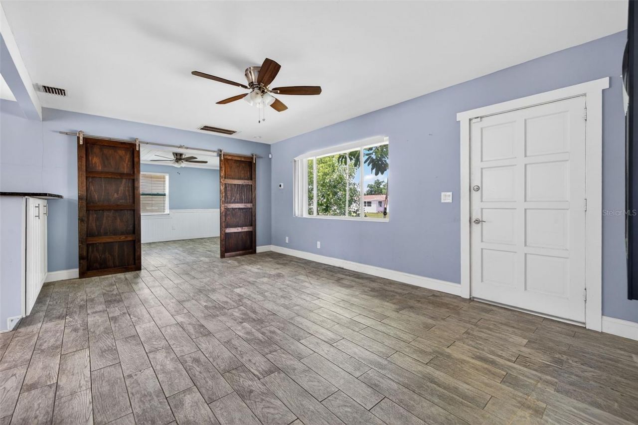 734 40th Avenue Ne, Saint Petersburg, FL 33703 Photo