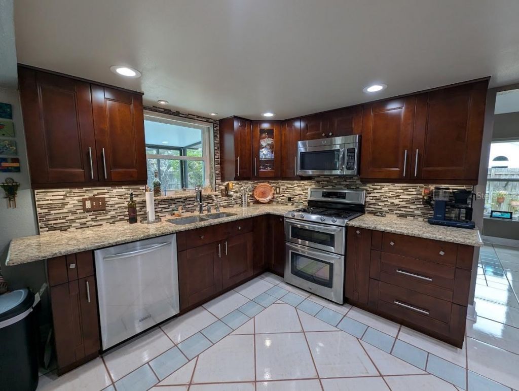 12258 92nd Street, Largo, FL 33773 Photo