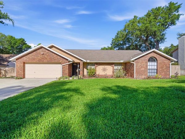 3108 ROLLING ACRES PLACE, VALRICO, FL 33596