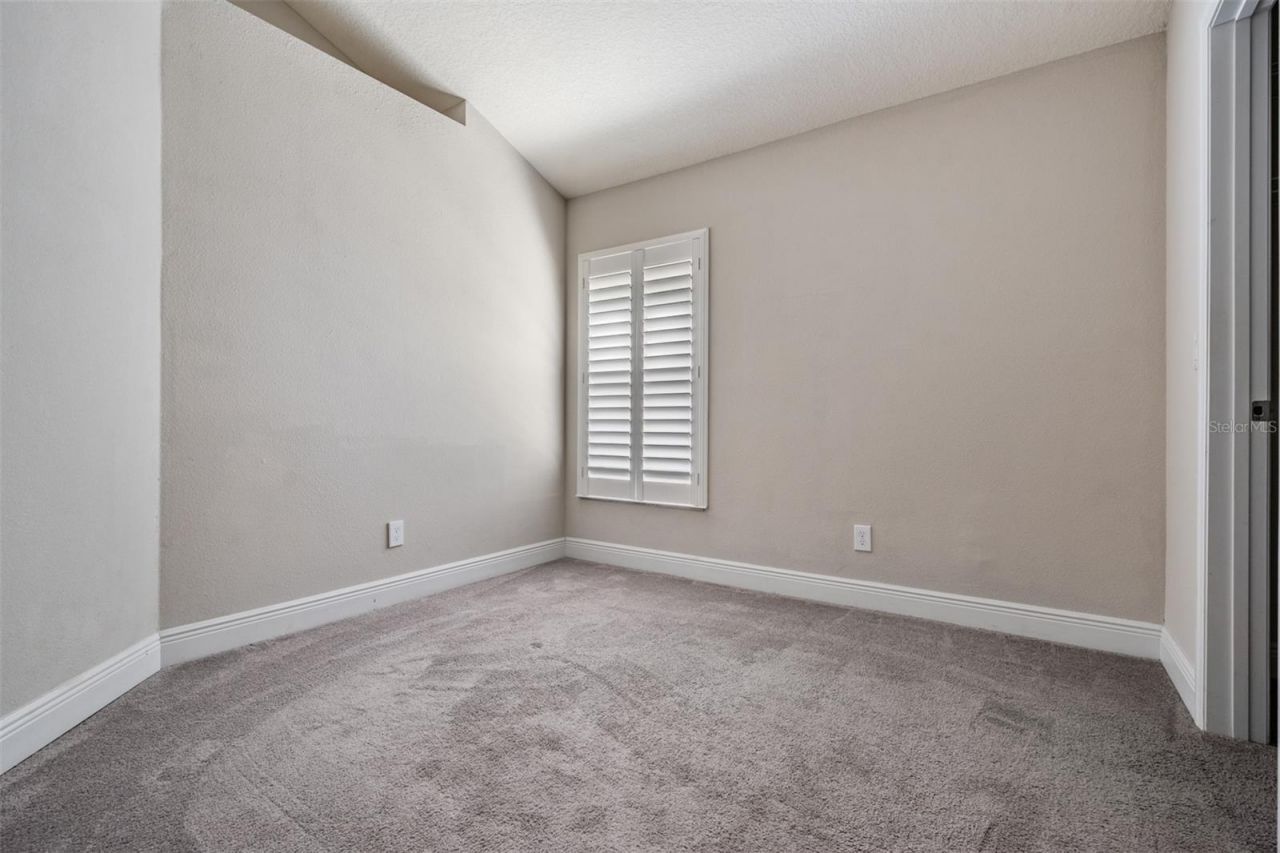 2315 Lyncrest Court , Valrico, FL 33596 Photo